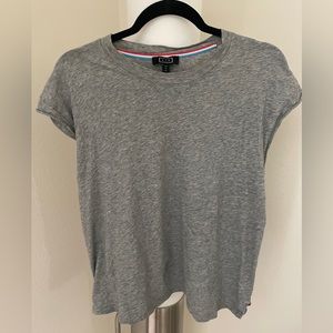 AYR heather gray t-shirt Tee Shirt Crew Neck Super Cool Woman Sz medium